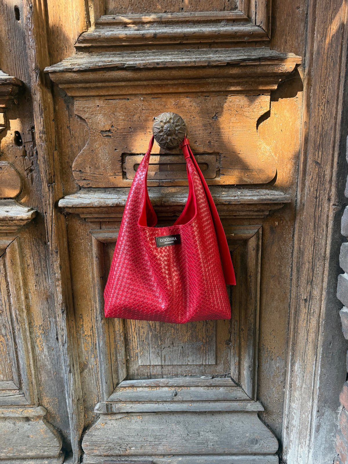 წითელი ჰობოს ჩანთა/Red Hobo bag