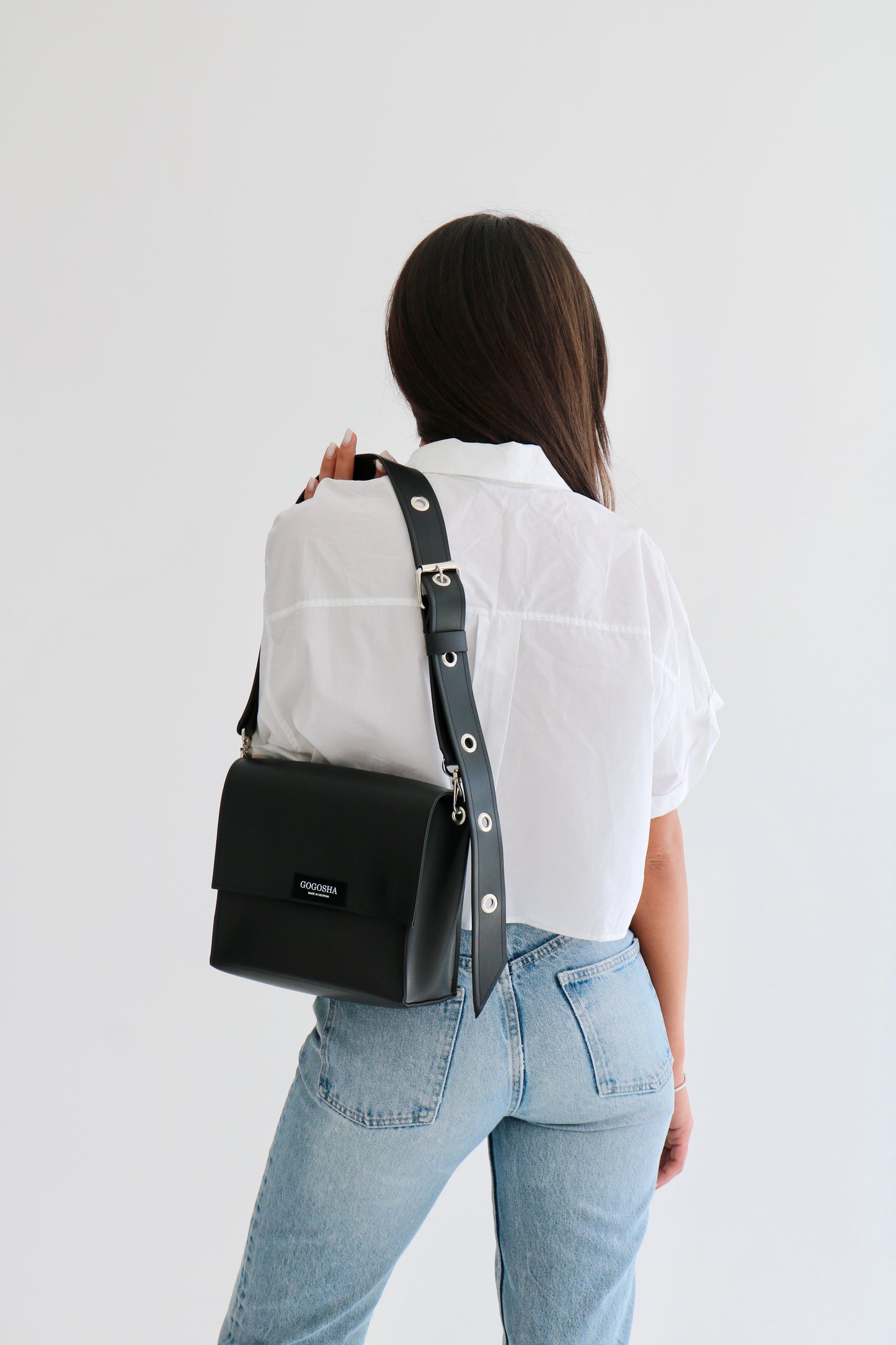 შავი Mia-ს მოდელი (დიდი და პატარა)/ Black Mia bag (Big and small)