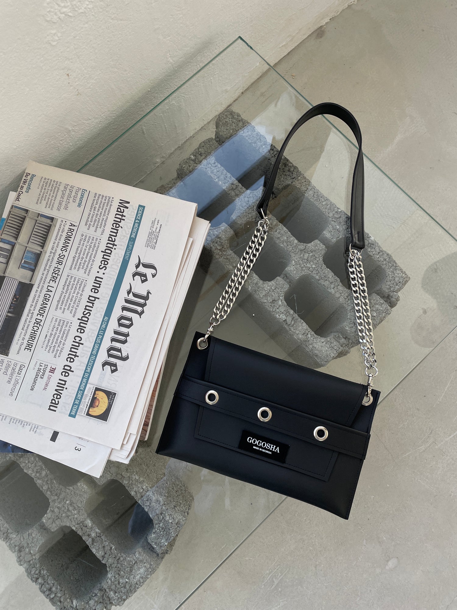 “Elly” მეტალებიანი პატარა ჩანთა/ “Elly” Small size metal bag