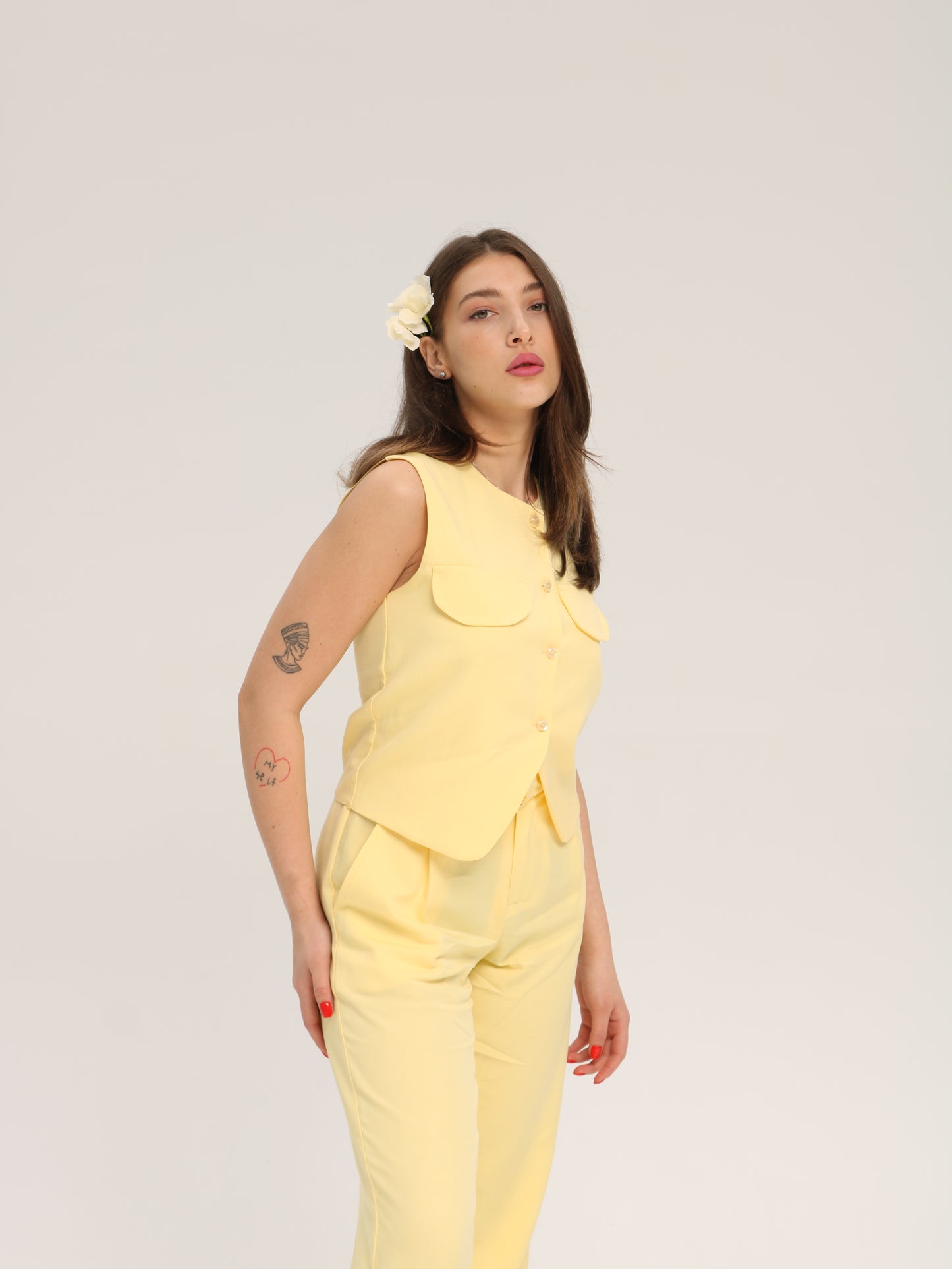 ყვითელი ორეული შარვლით/Yellow  set with pants