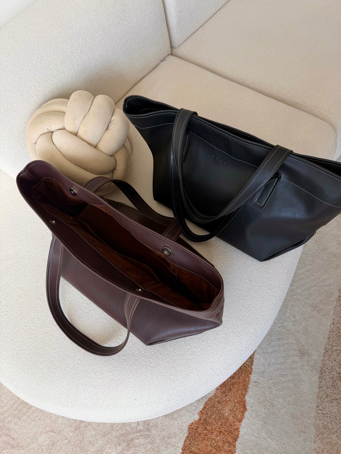 მუქი ყავისფერი “Viola” კლასიკური ჩანთა/ Dark brown “Viola” classic bag