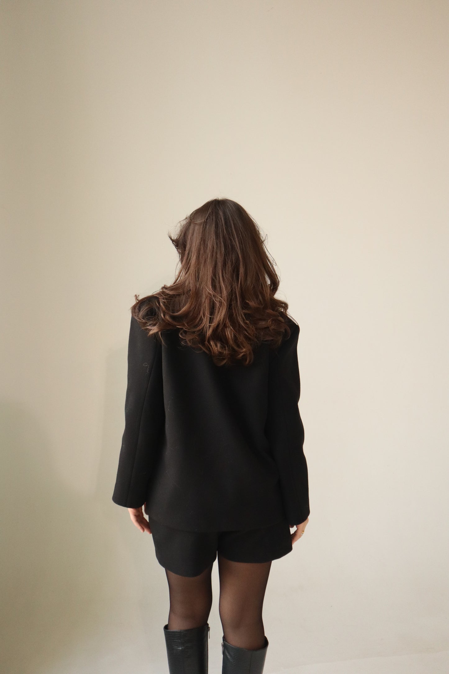 შავი თბილი შორტი/Black warm shorts