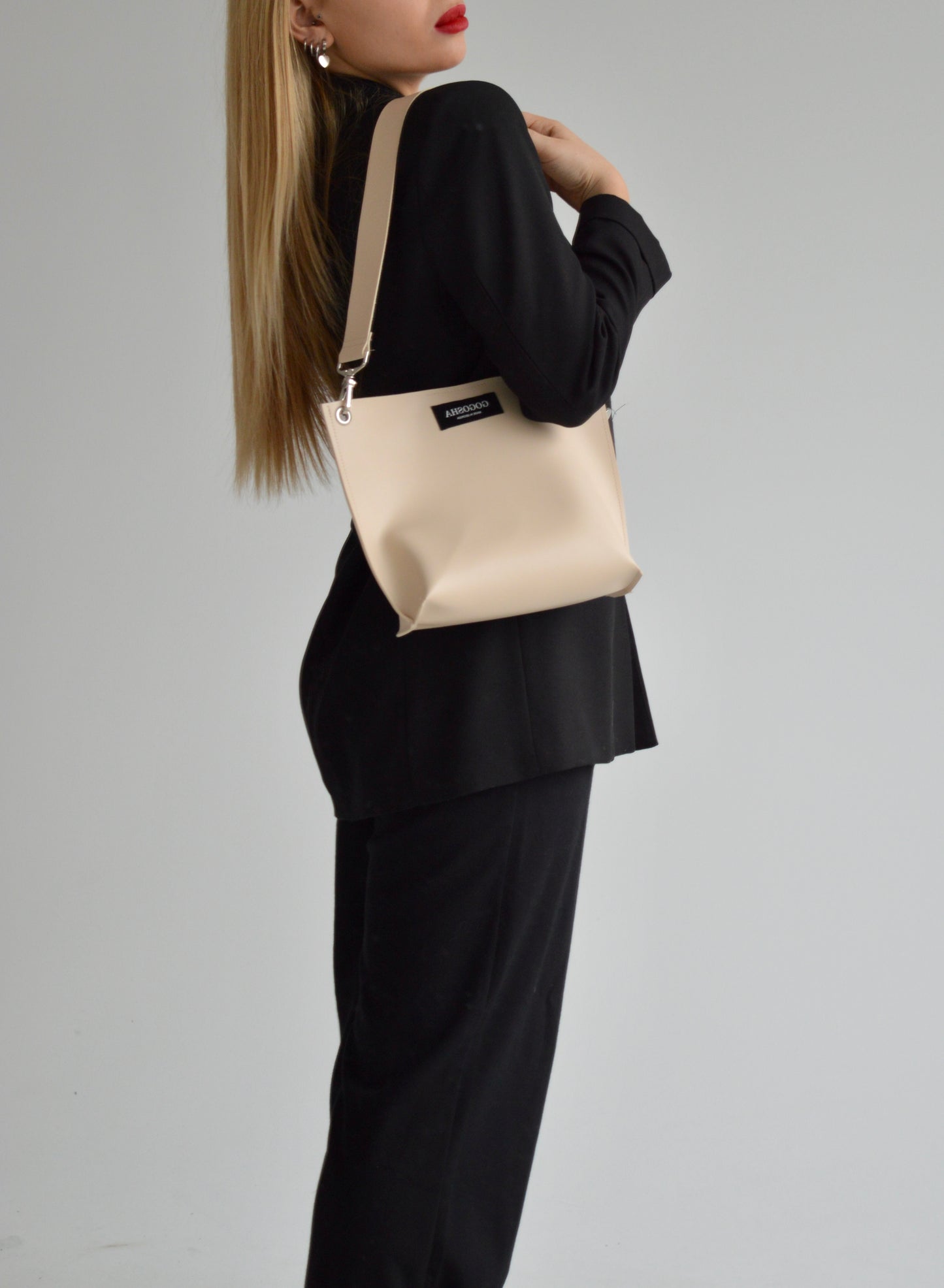 პატარა მხრის ჩანთა/Mini Shoulder bag