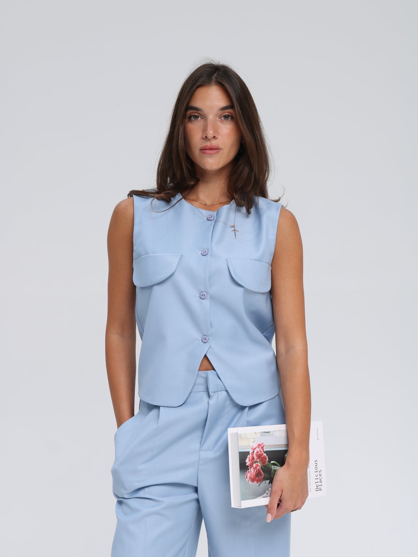 ცისფერი სამეული შარვლით და შორტით/Baby blue set with pants and shorts