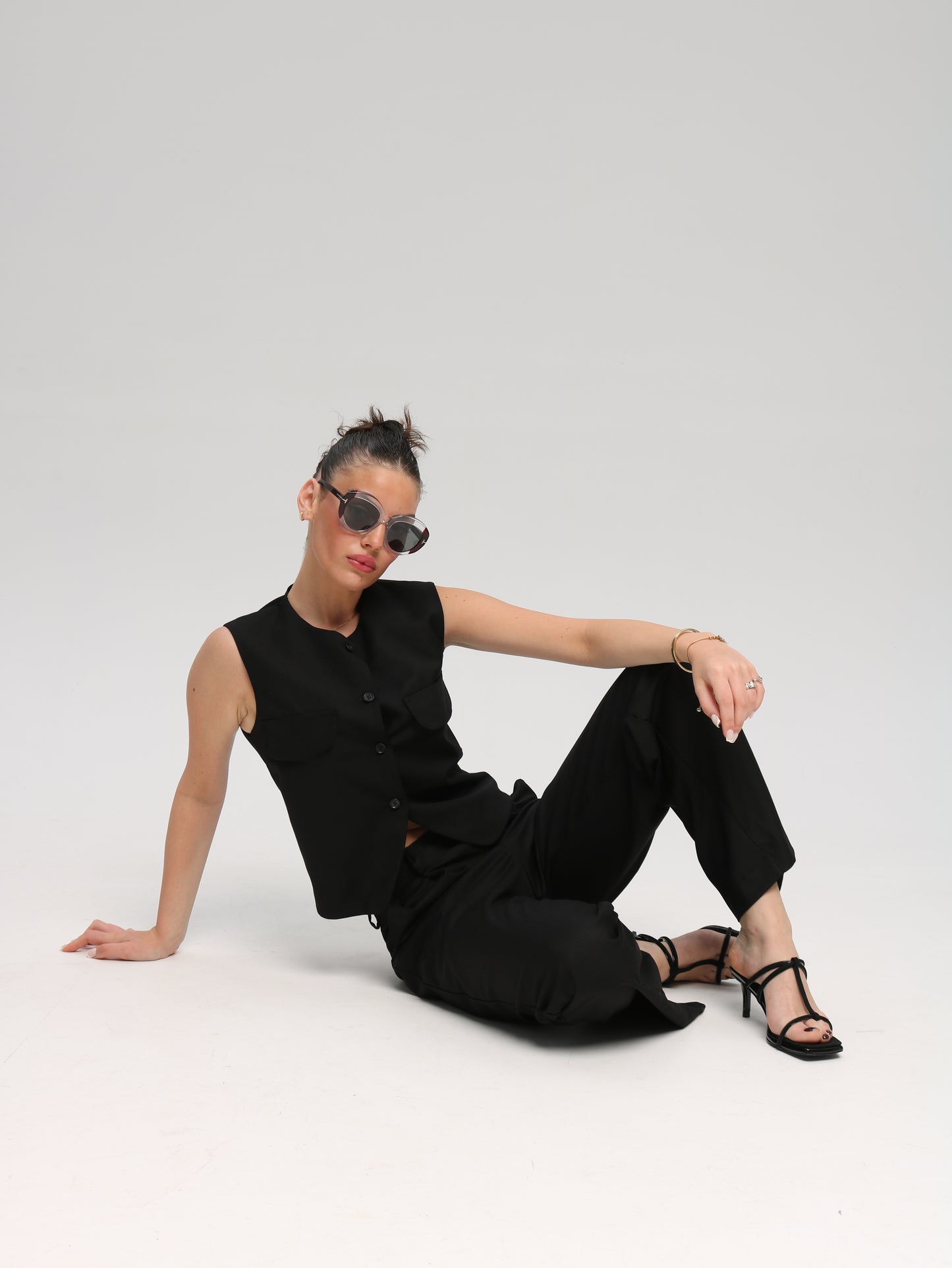 შავი შარვალი/ Black pants