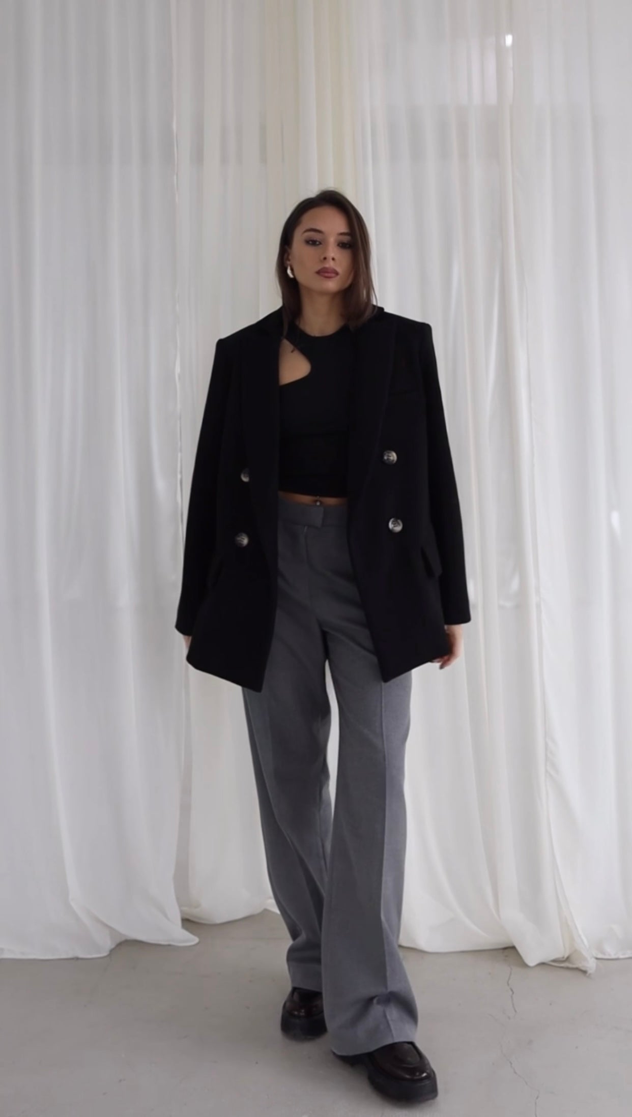 შავი თბილი პიჯაკი/Black warm jacket