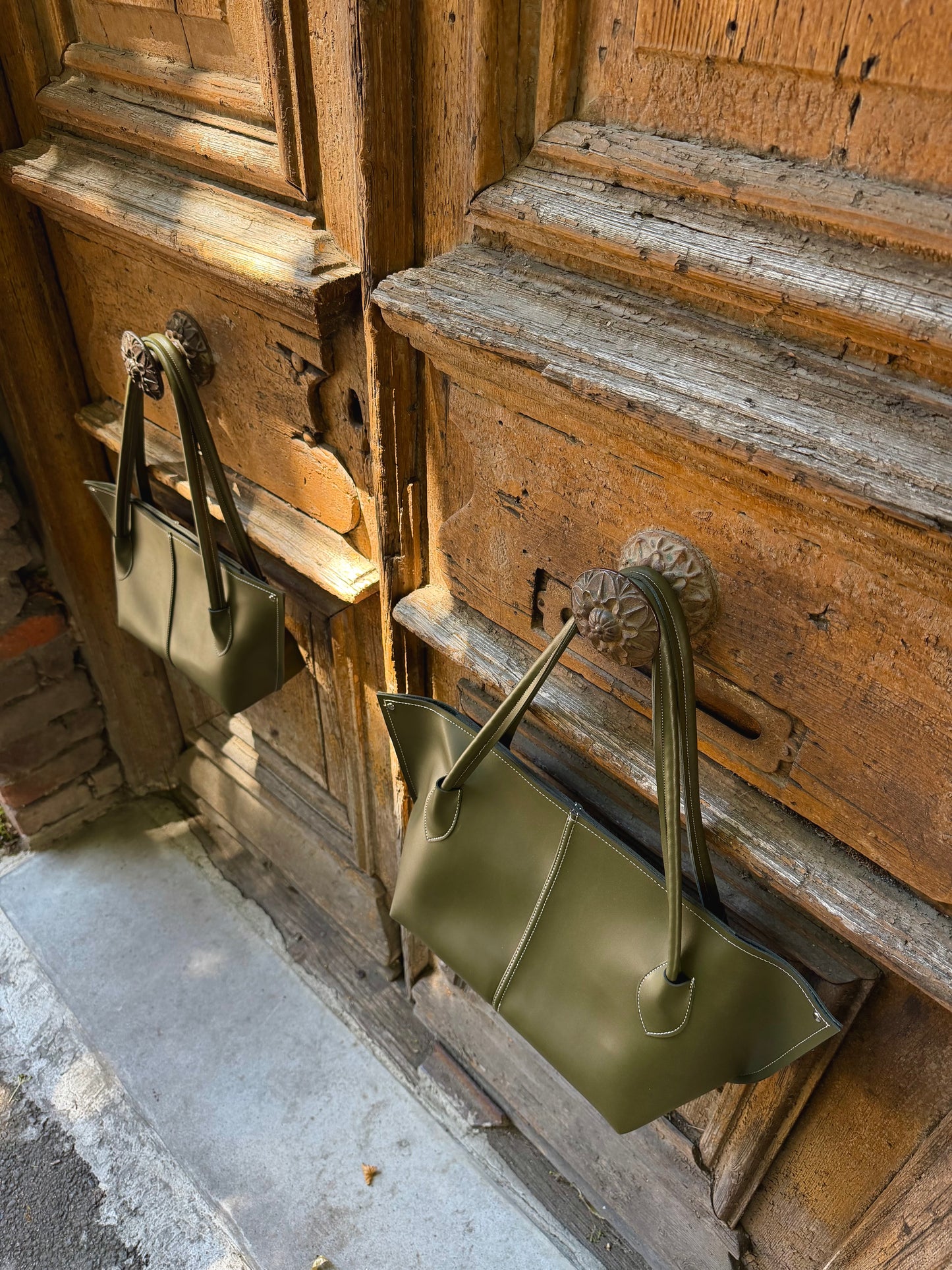 მუქი მწვანე “Silvy”/ Dark green “Silvy”