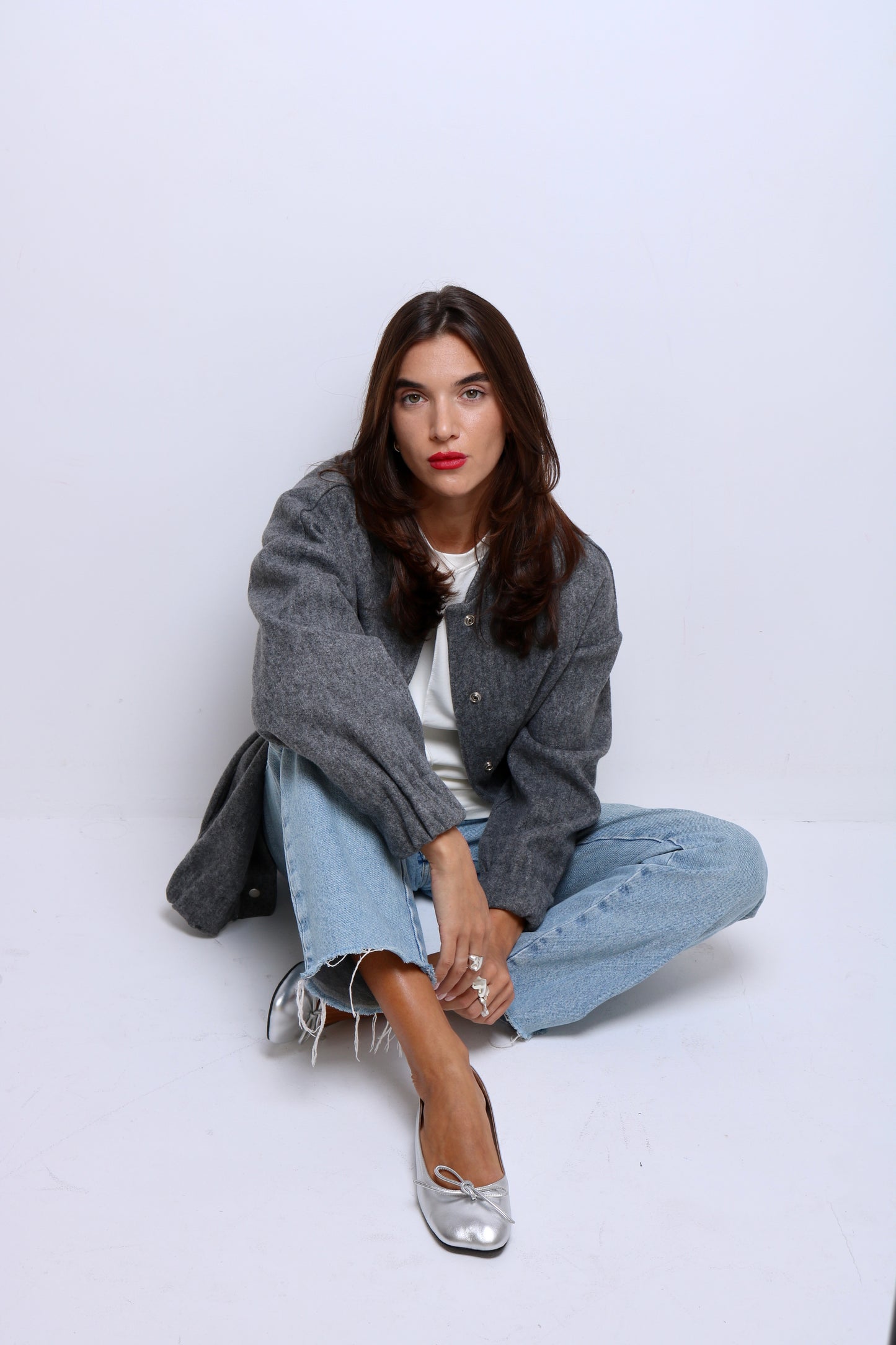 თბილი ბომბერი/Warm Bomber