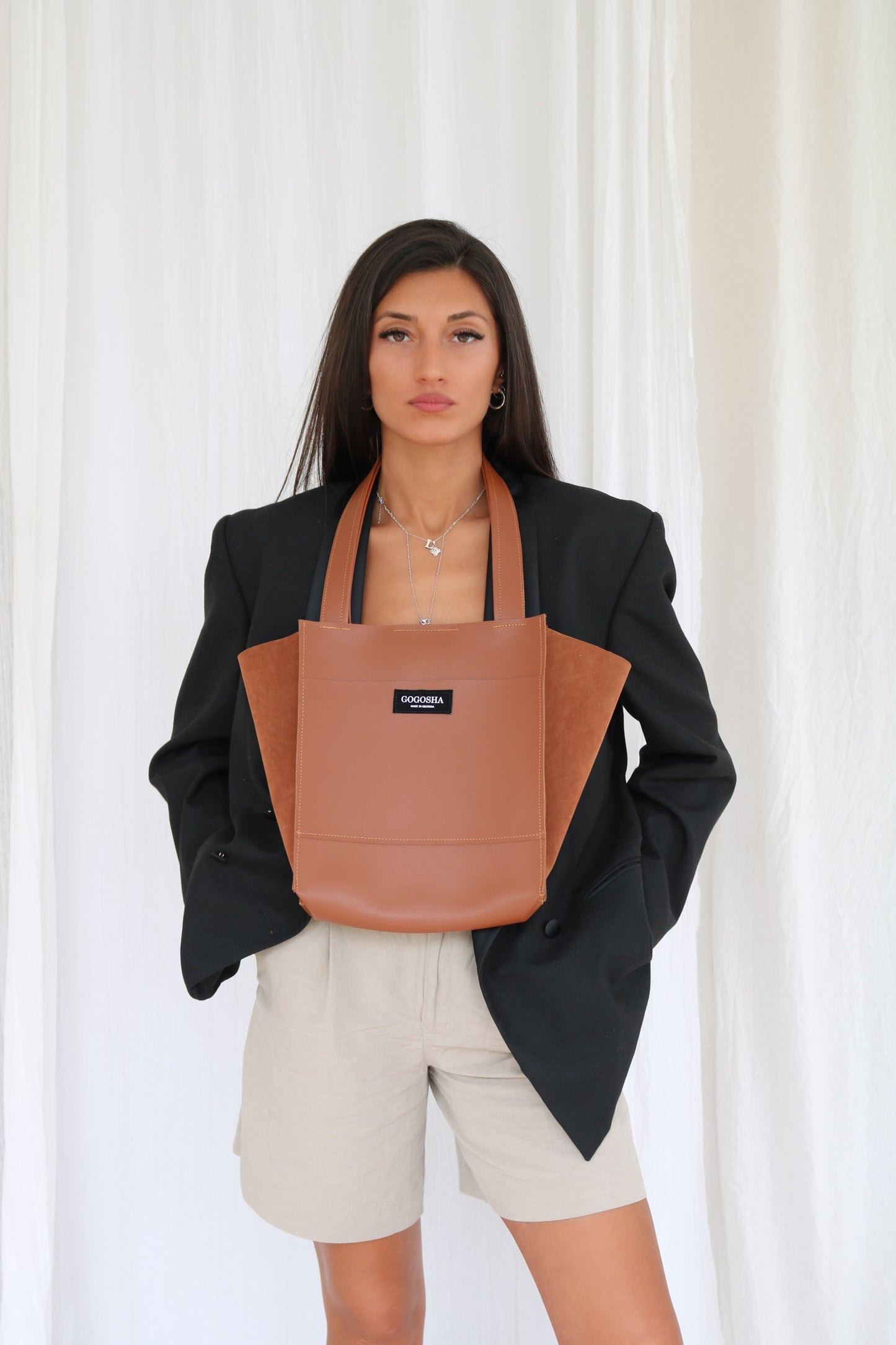 Tote ჩანთა-ეკო-ტყავის და ეკო-ზამშის კომბინაცია/Tote bag-eco-Leather and eco-suede combination