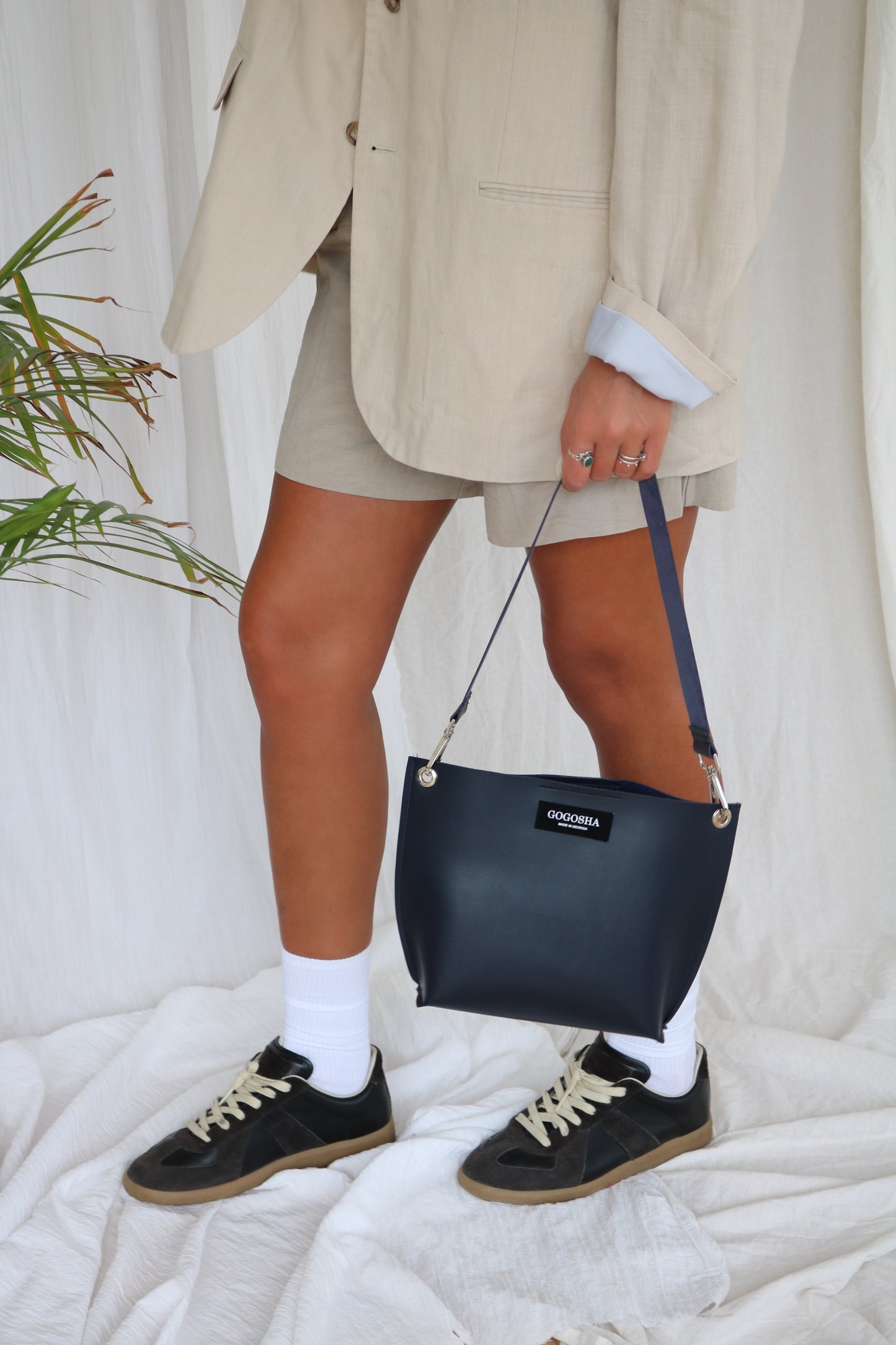 პატარა მხრის ჩანთა/Mini Shoulder bag