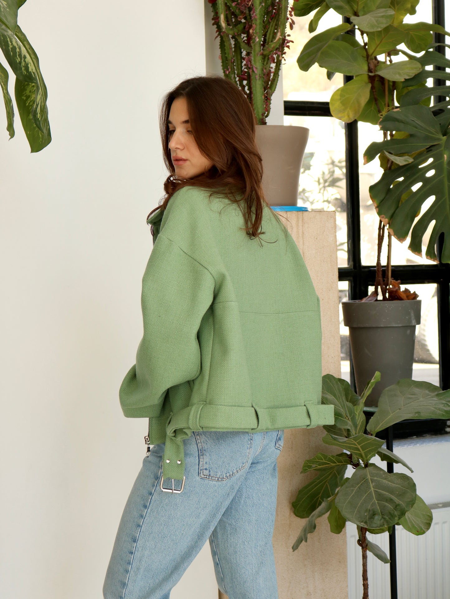 მწვანე ჟაკეტი ქამრით/Green Jacket with belt