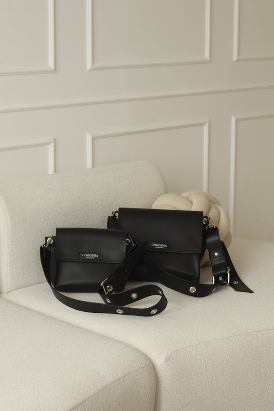 შავი Mia-ს მოდელი (დიდი და პატარა)/ Black Mia bag (Big and small)