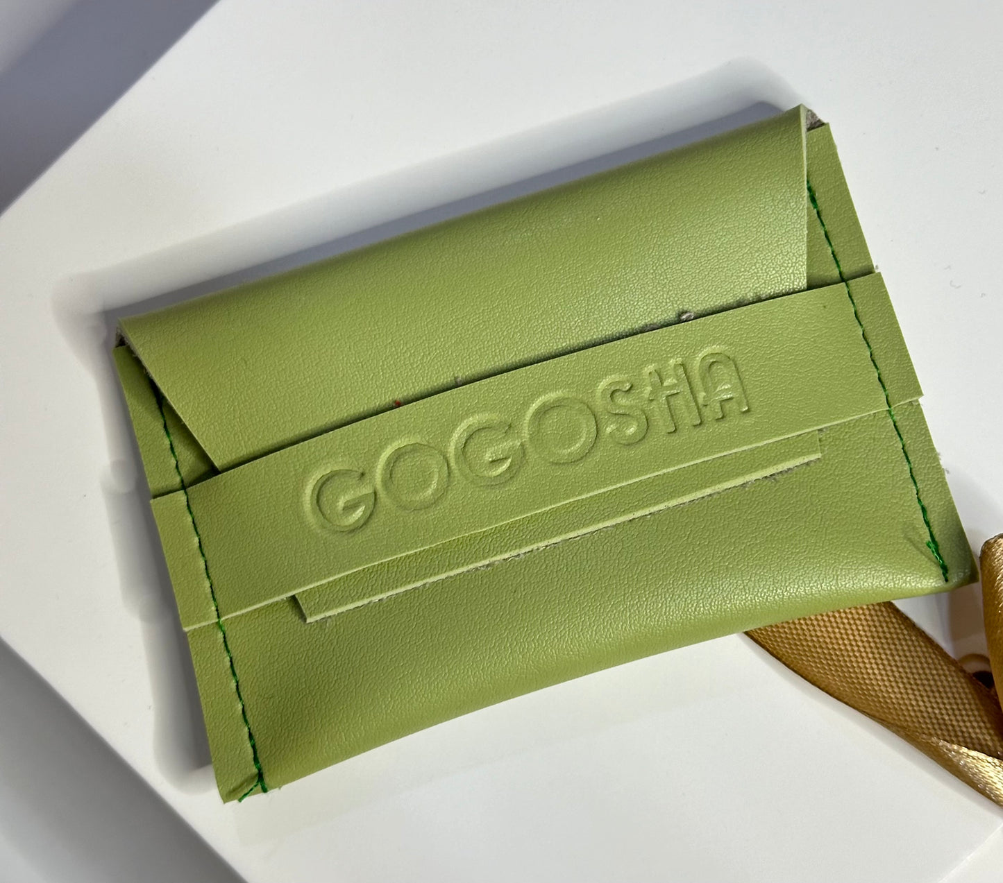 ეკო-ტყავის საბარათე