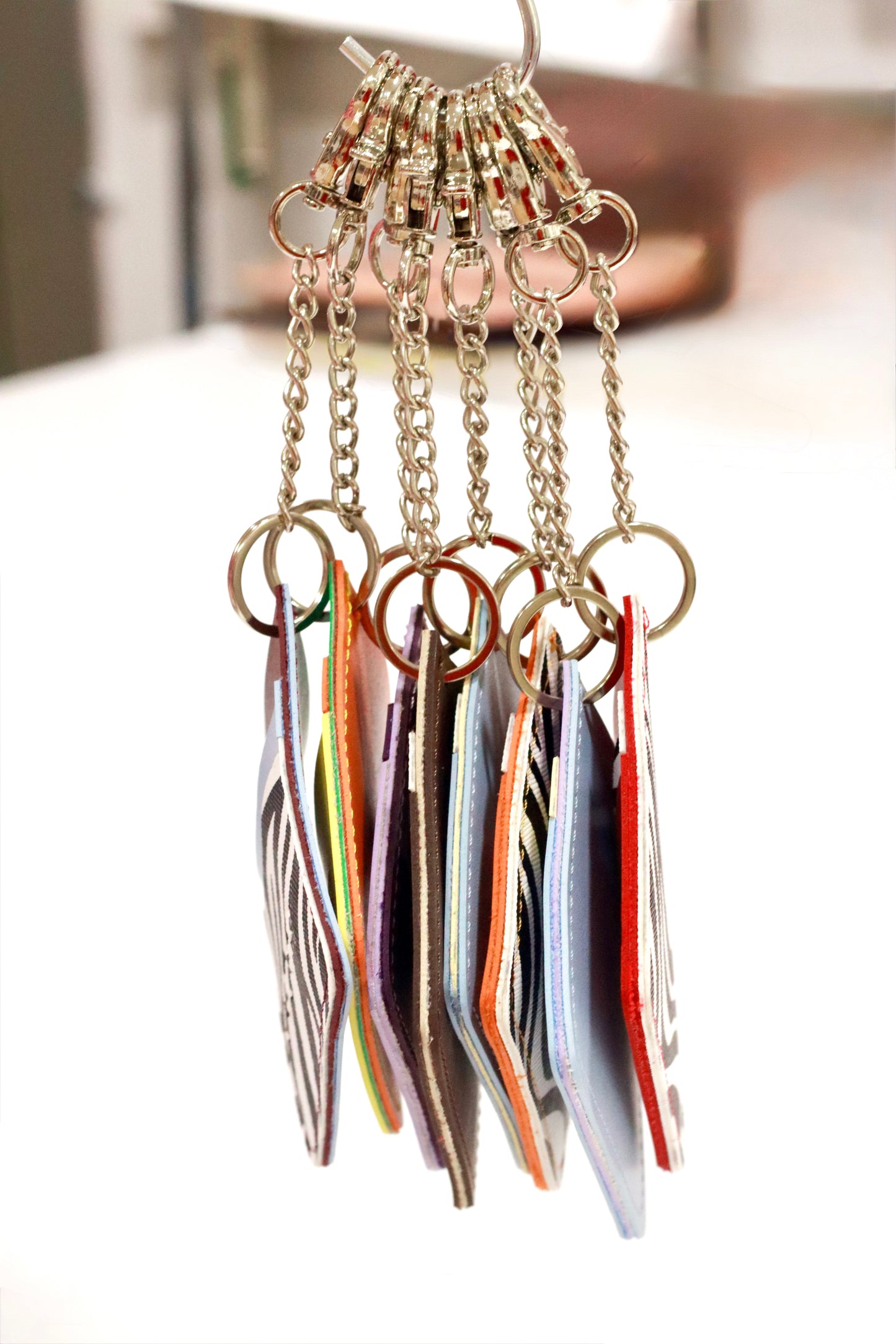 ახალი ფერადი საბარათეები/New colorful card holders