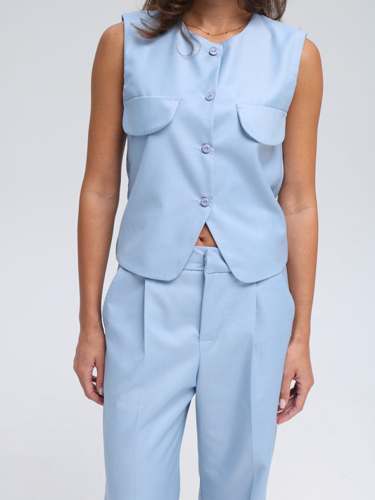 ცისფერი ჟილეტი/Baby blue jacket