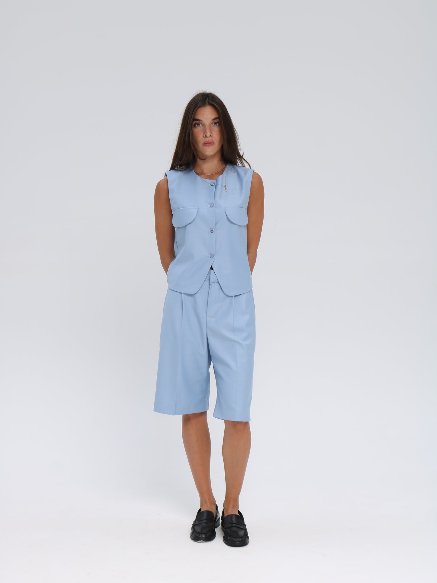 ცისფერი სამეული შარვლით და შორტით/Baby blue set with pants and shorts