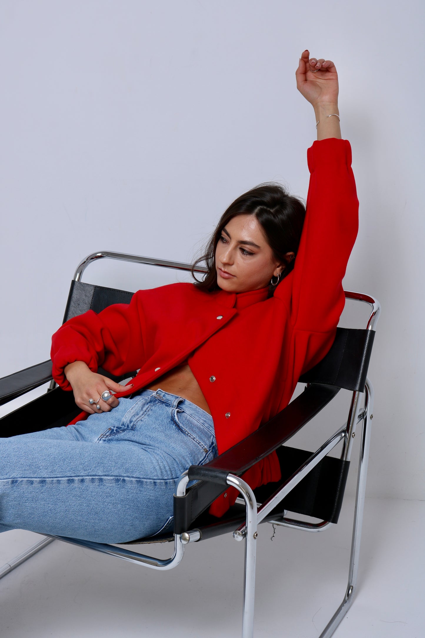 თბილი ბომბერი/Warm Bomber