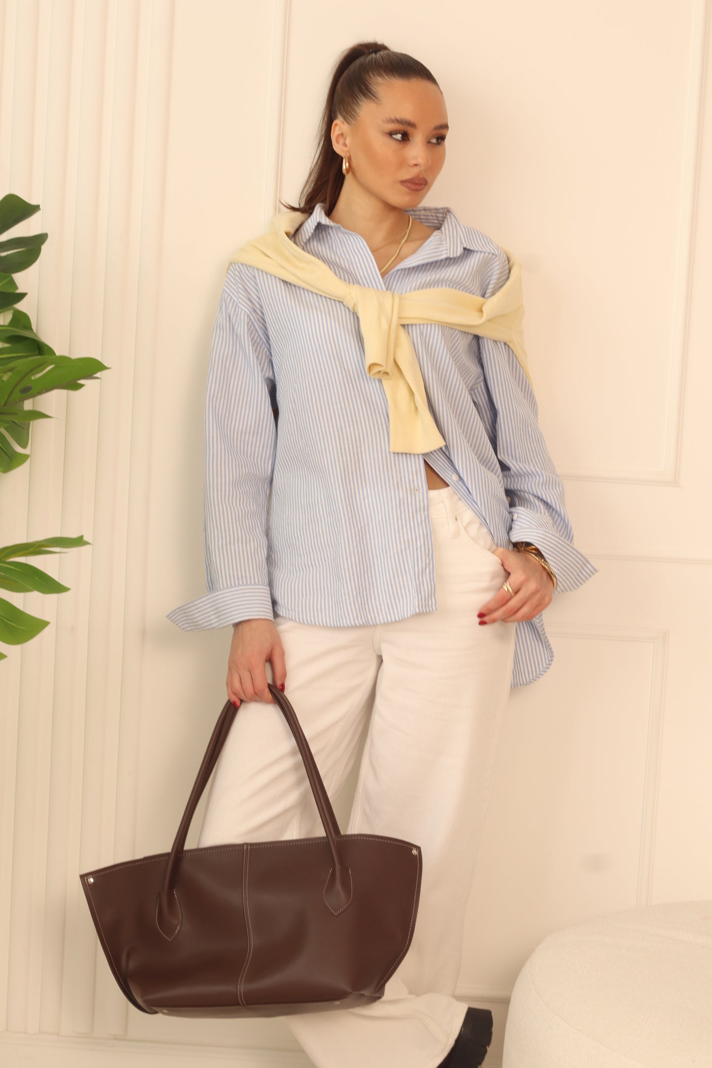 მუქი ყავისფერი “Silvy”/ Dark brown “Silvy”