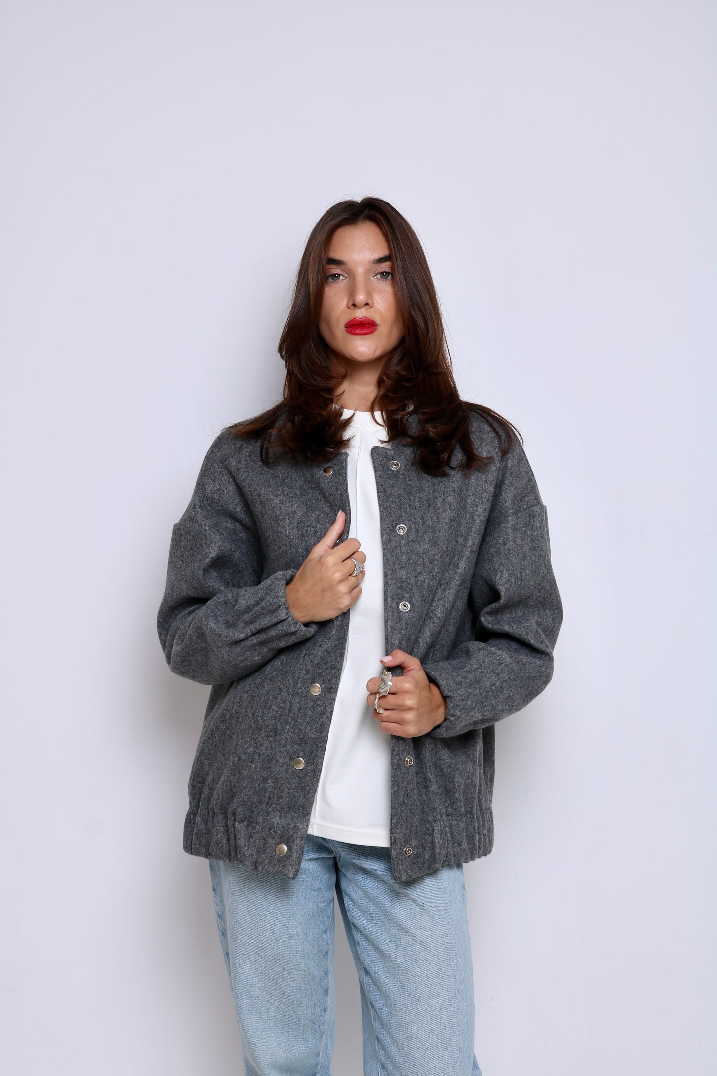 თბილი ბომბერი/Warm Bomber