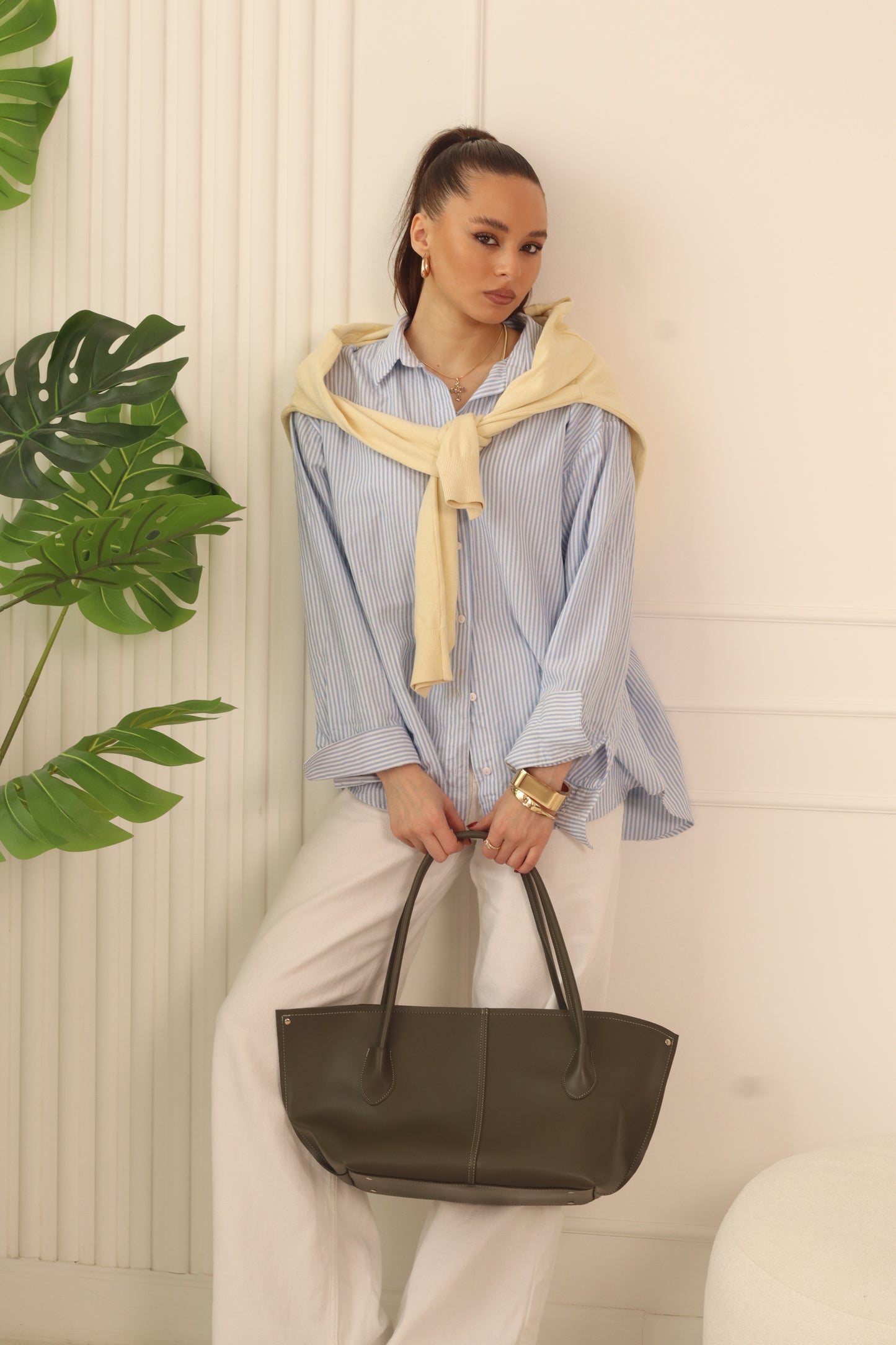 მუქი მწვანე “Silvy”/ Dark green “Silvy”