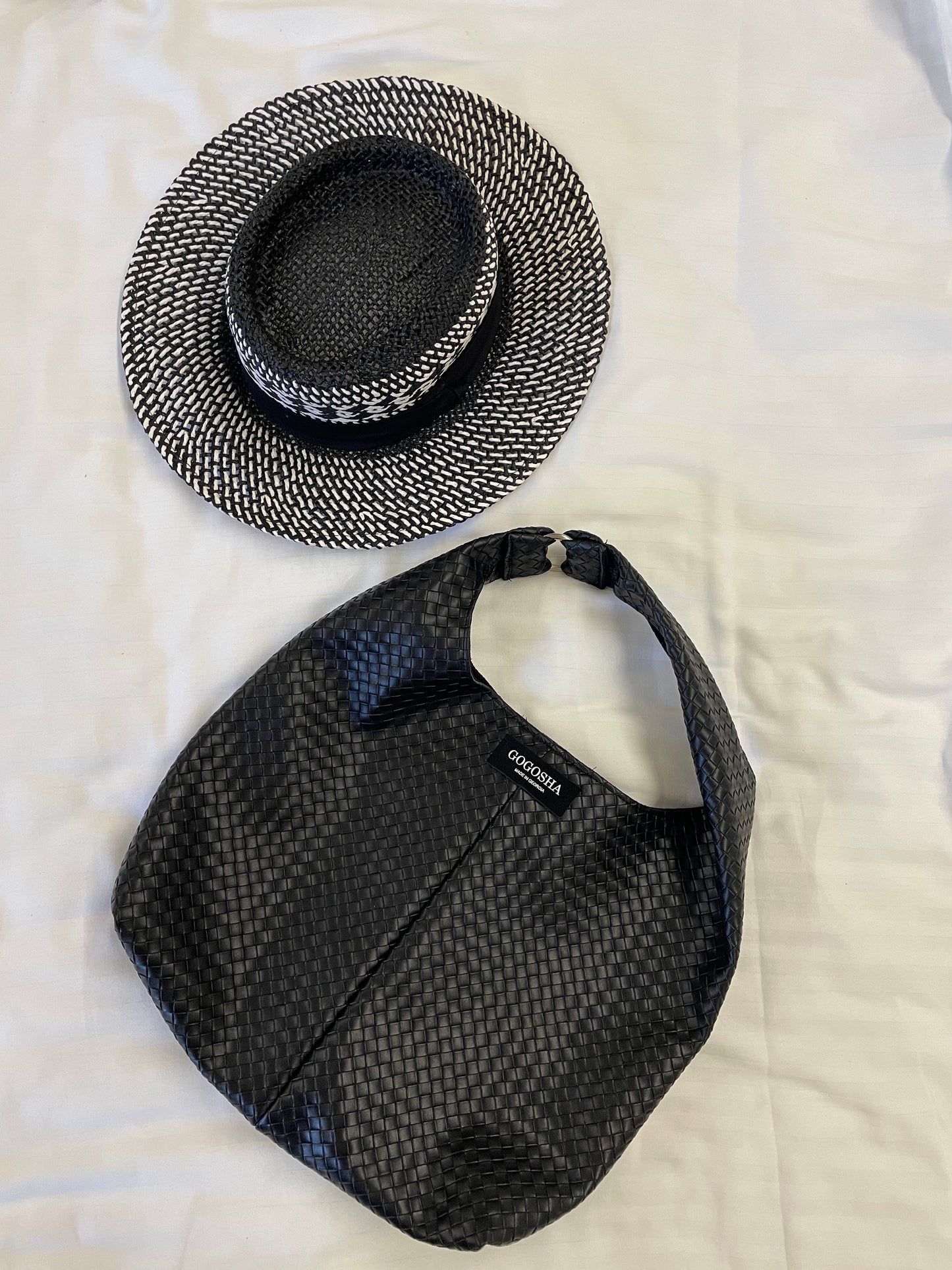 შავი ჰობოს ჩანთა/Black Hobo bag