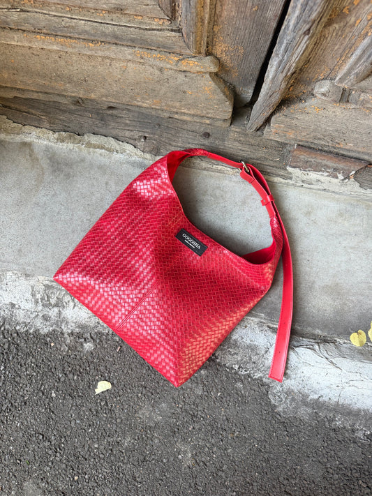 წითელი ჰობოს ჩანთა/Red Hobo bag