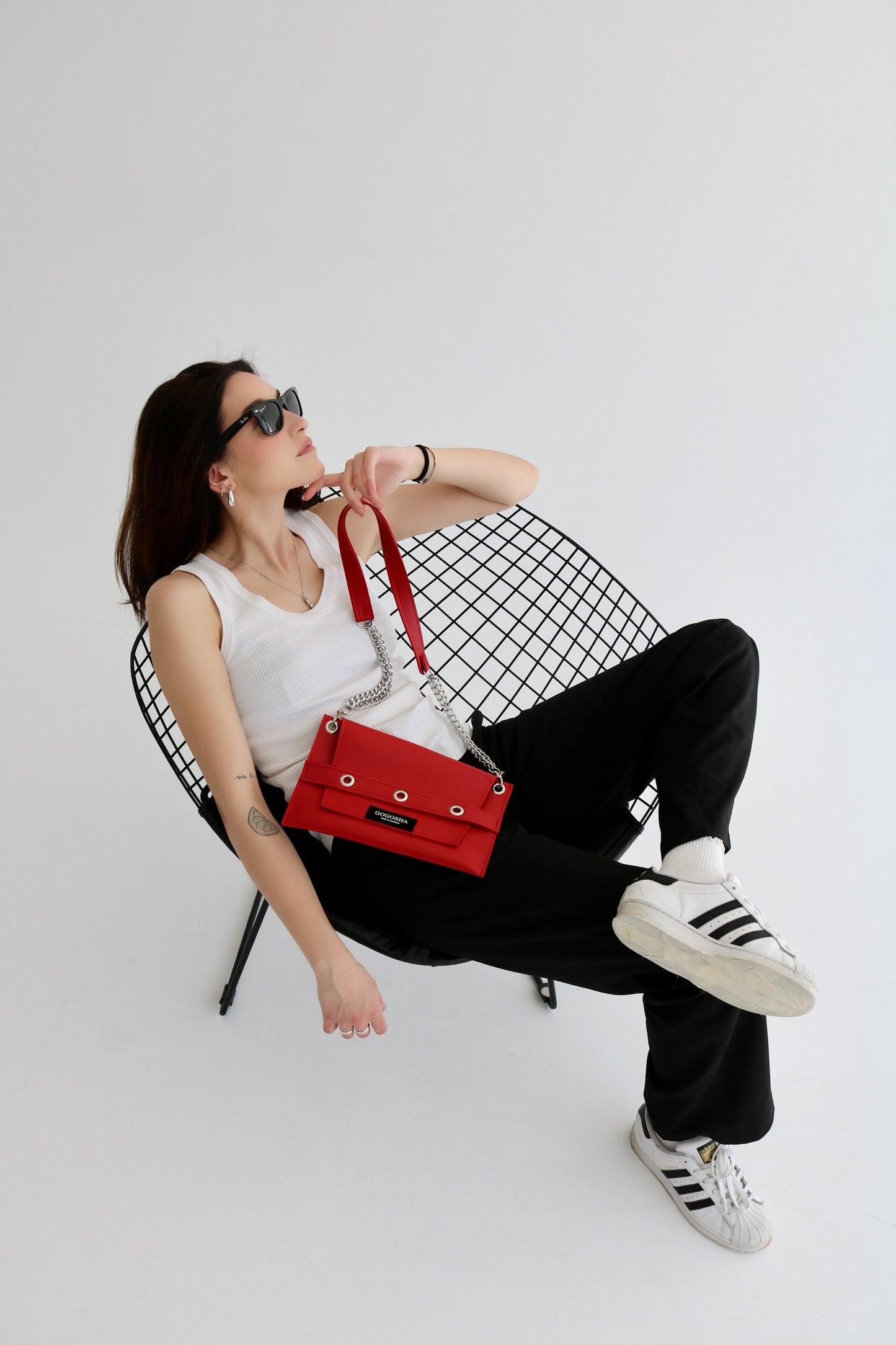 წითელი პატარა მეტალებიანი ჩანთა “Elly”/Red small size metal bag “Elly”