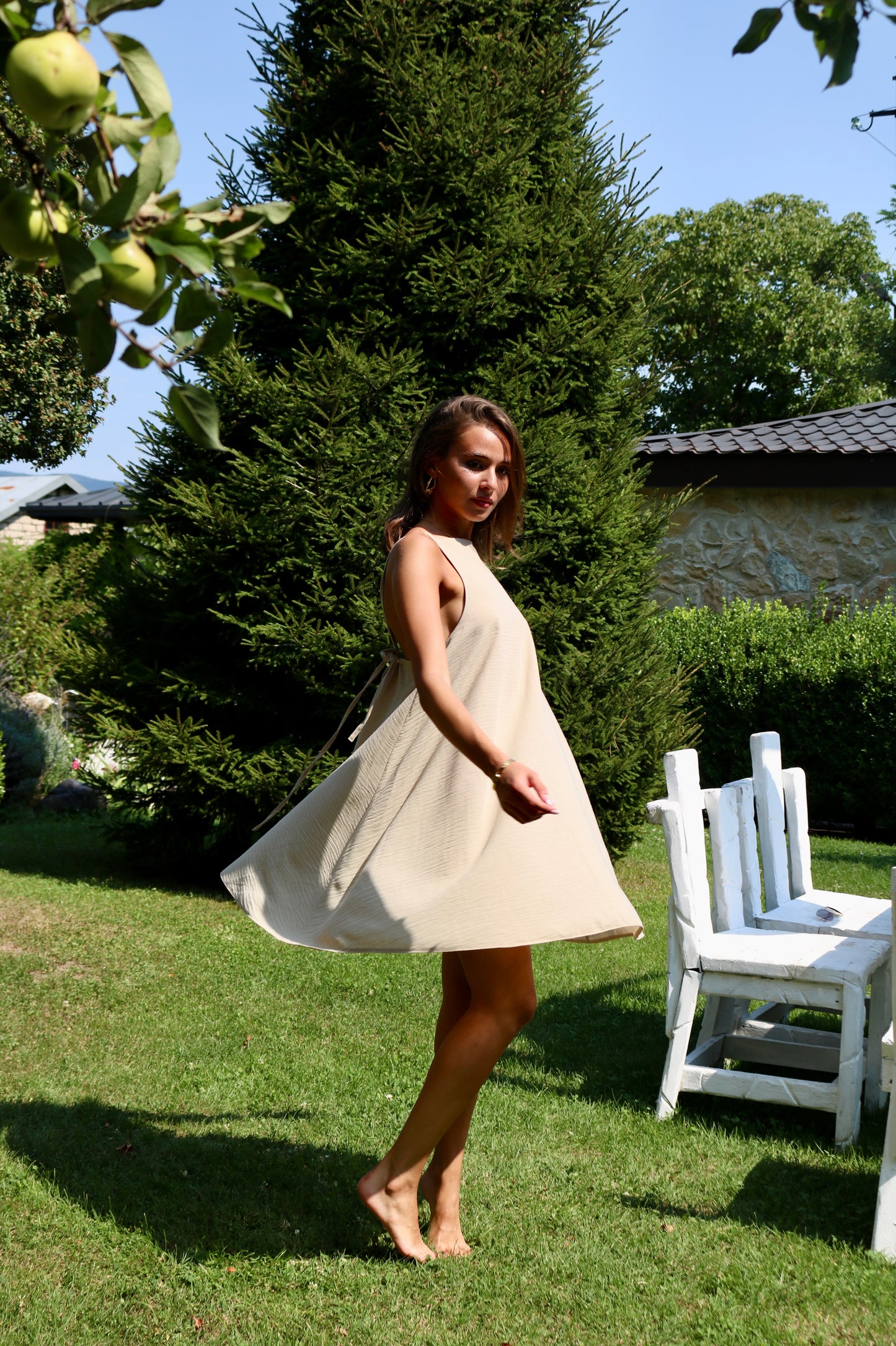 კრემისფერი ტილოს კაბა თასმებით/Creamy canvas dress with straps