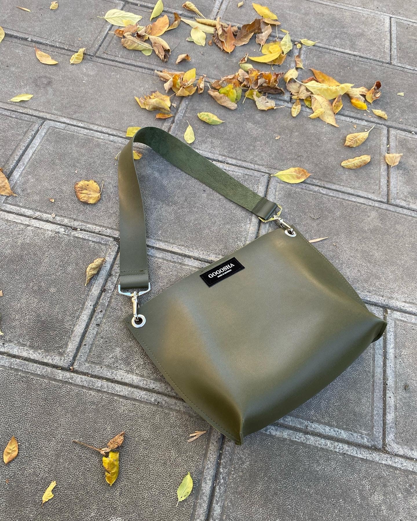 პატარა მხრის ჩანთა/Mini Shoulder bag