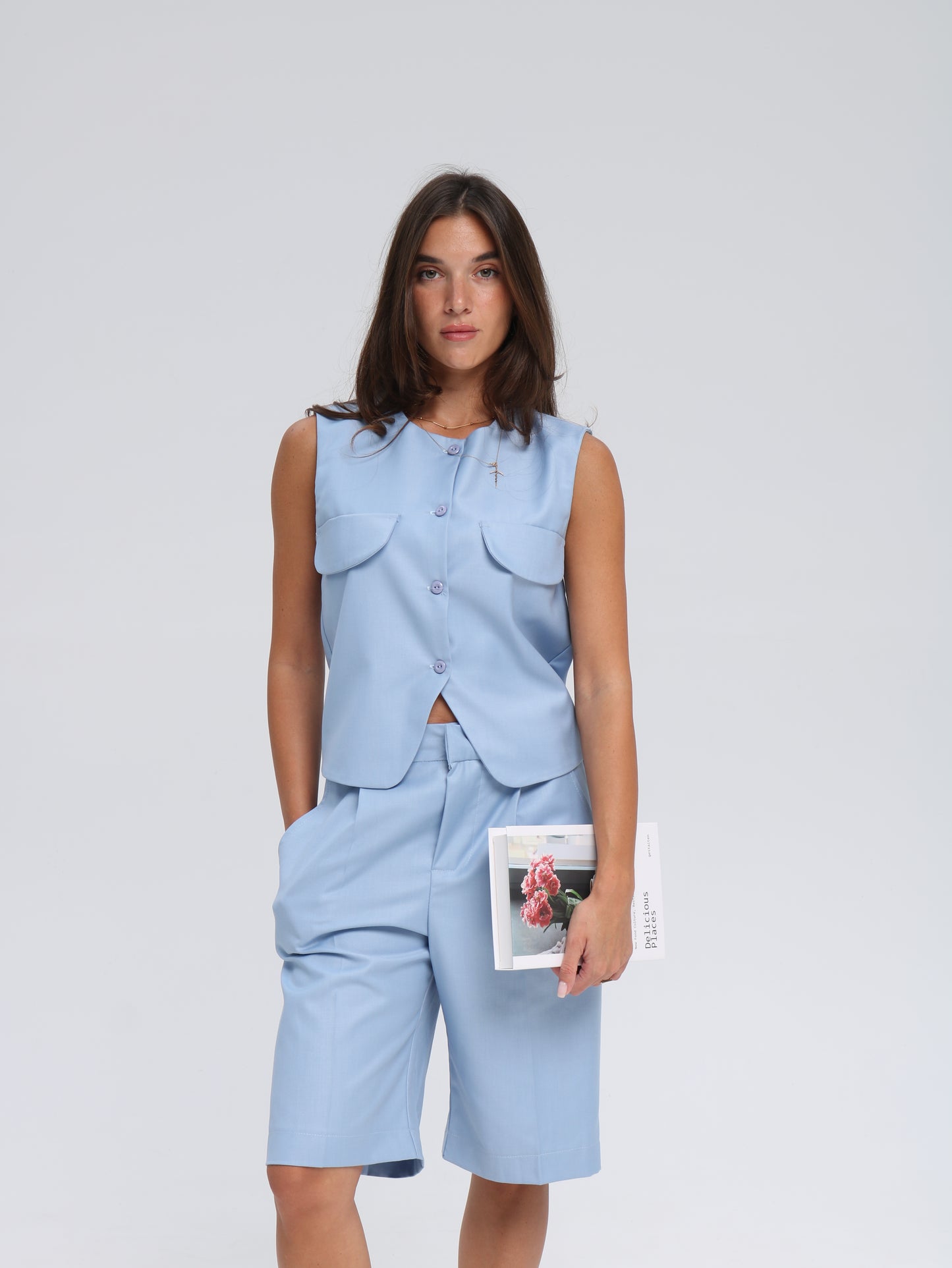 ცისფერი სამეული შარვლით და შორტით/Baby blue set with pants and shorts