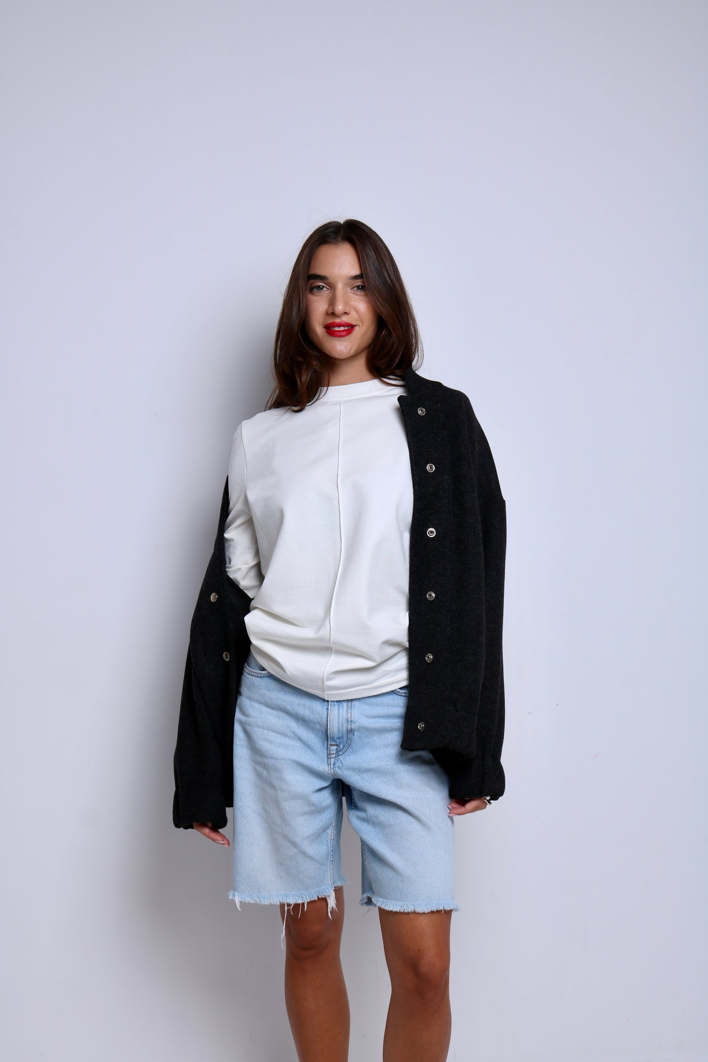 თბილი ბომბერი/Warm Bomber